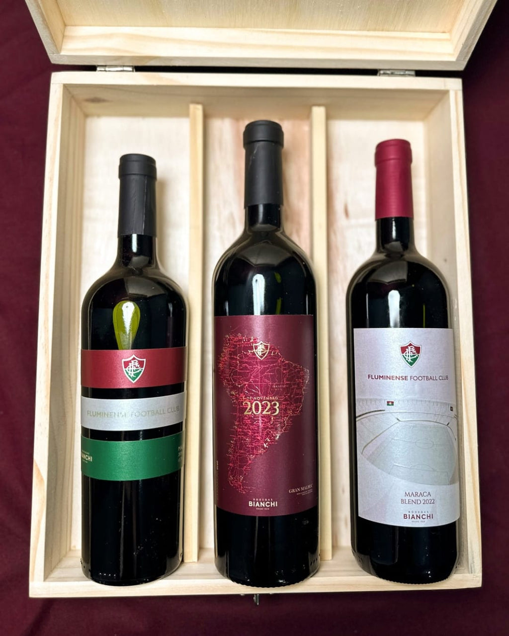 Caixa de Vinhos Fluminense Premium Medoc